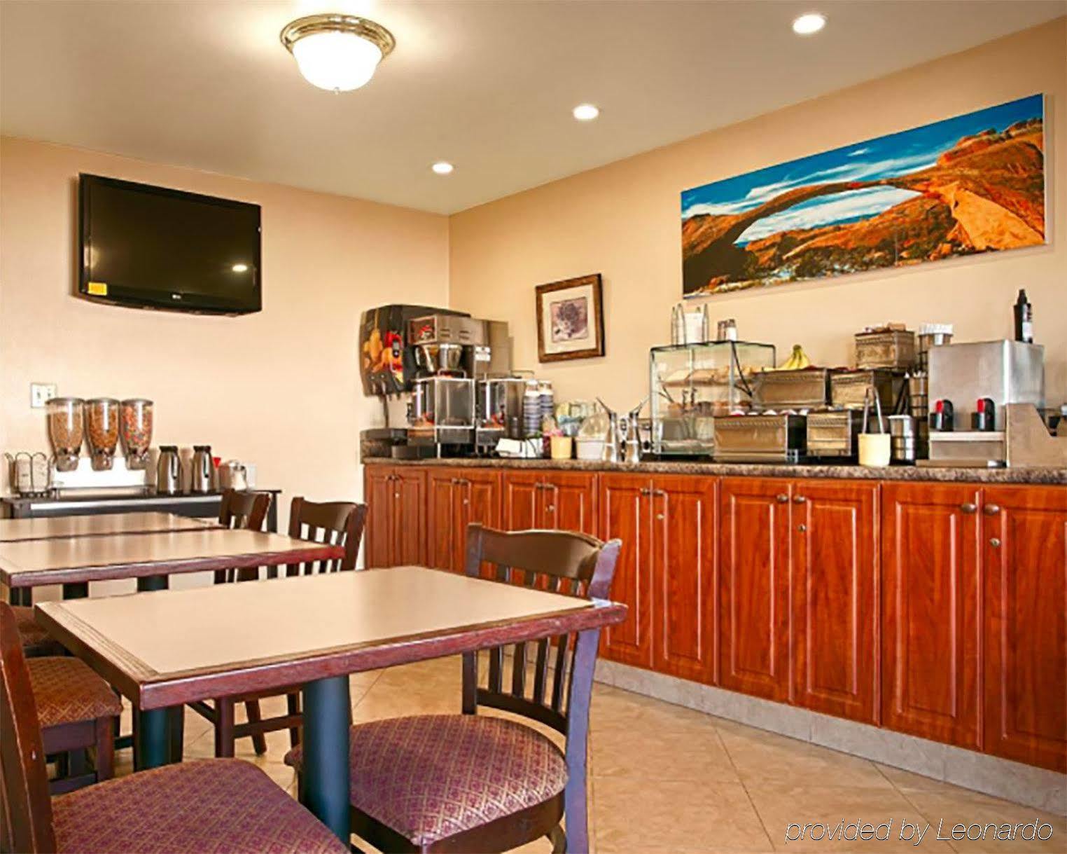 Quality Inn Price Gateway To Moab National Parks Exterior photo